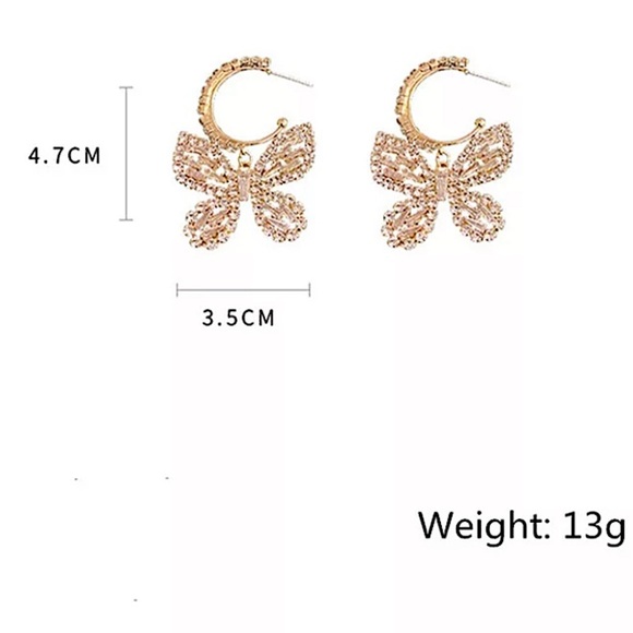 NEW GOLD 18K PLATED BUTTERFLY DANGLE EARRINGS - Picture 6 of 6